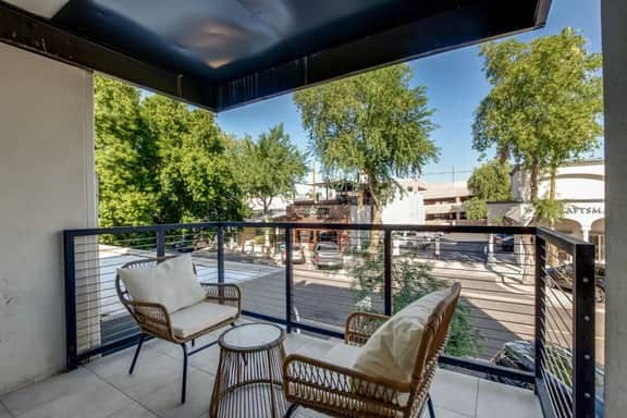 Ocotillo Suite (Studio 2)